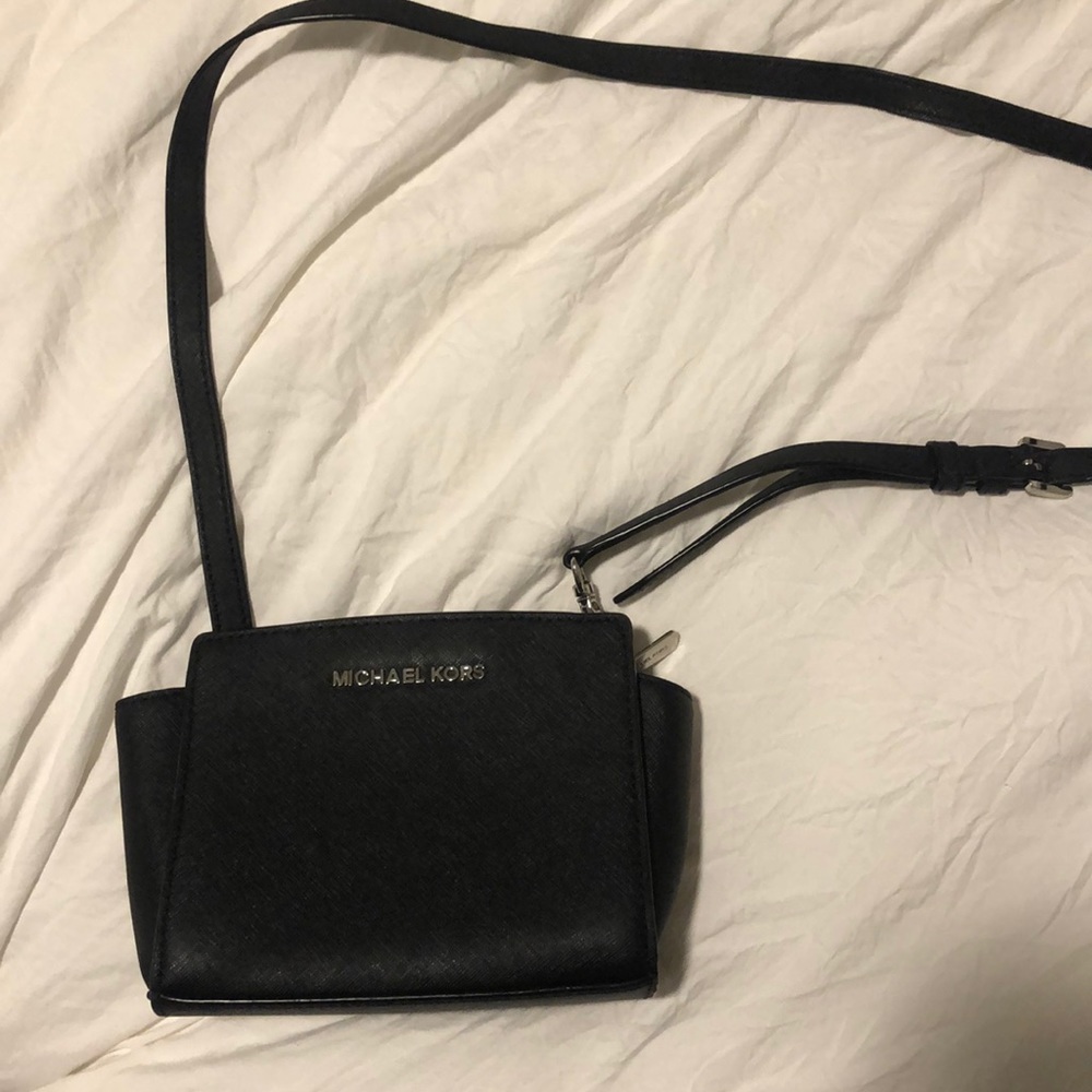 Michael Kors Black Crossbody